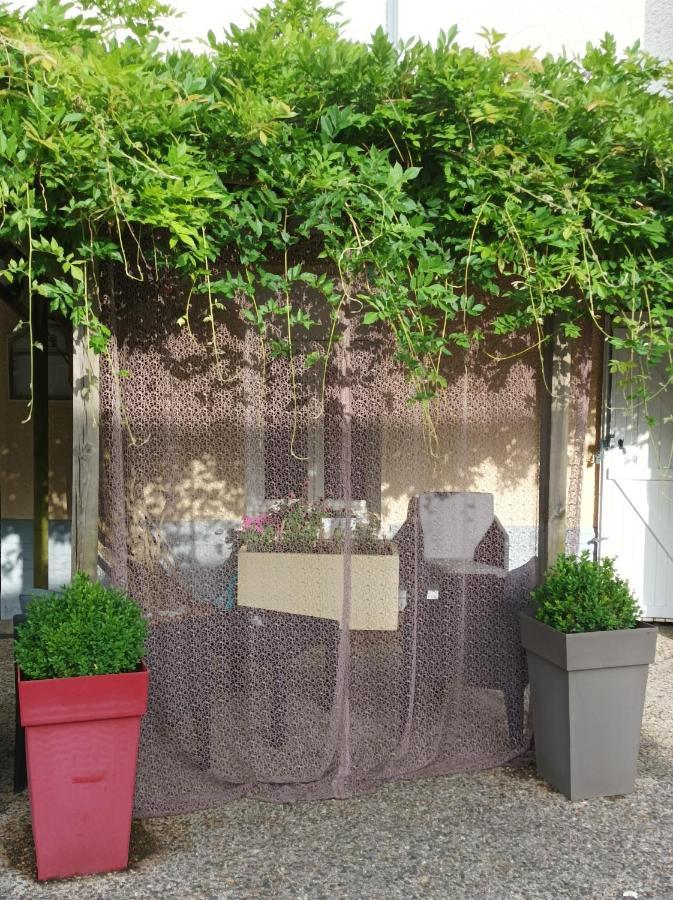 L' Auberge Campagnarde, Lourdes Poueyferré Exteriör bild