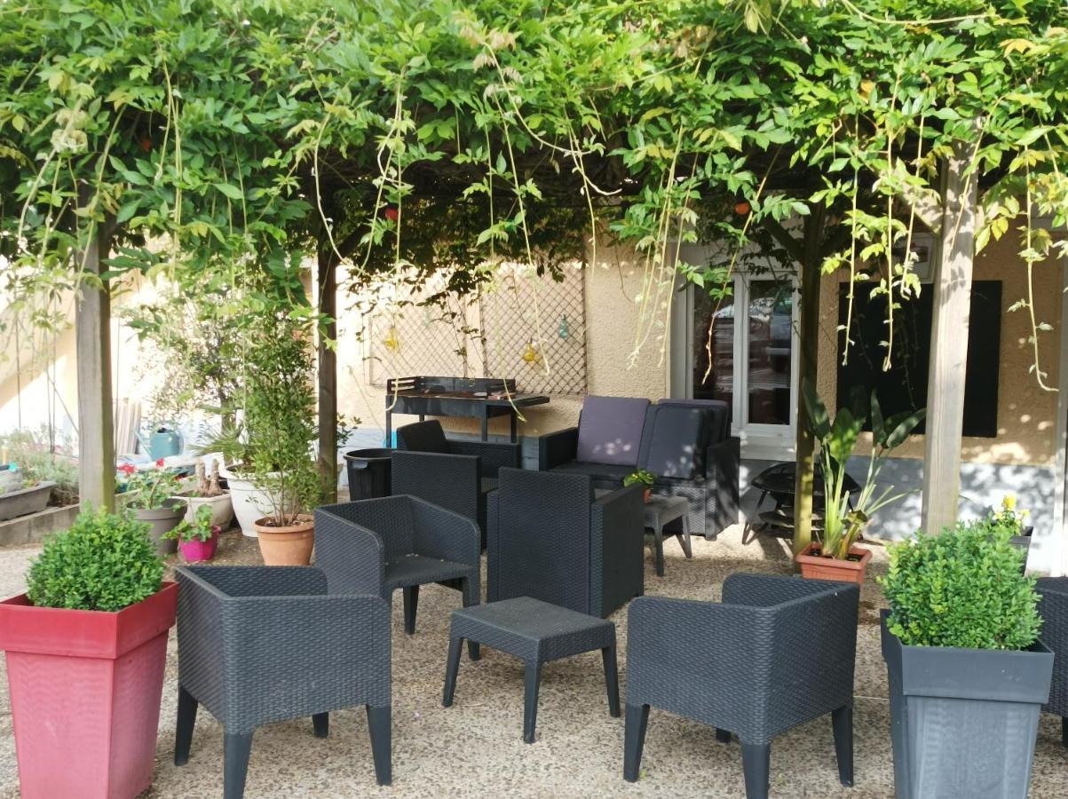 L' Auberge Campagnarde, Lourdes Poueyferré Exteriör bild