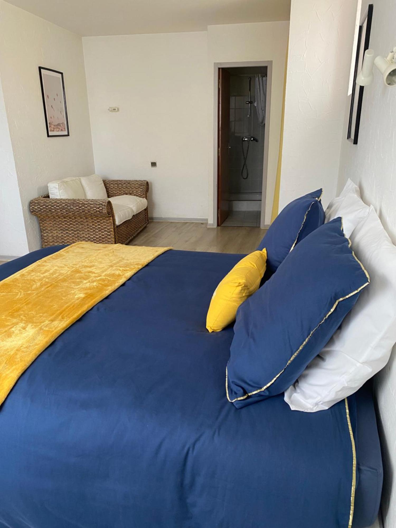 L' Auberge Campagnarde, Lourdes Poueyferré Exteriör bild