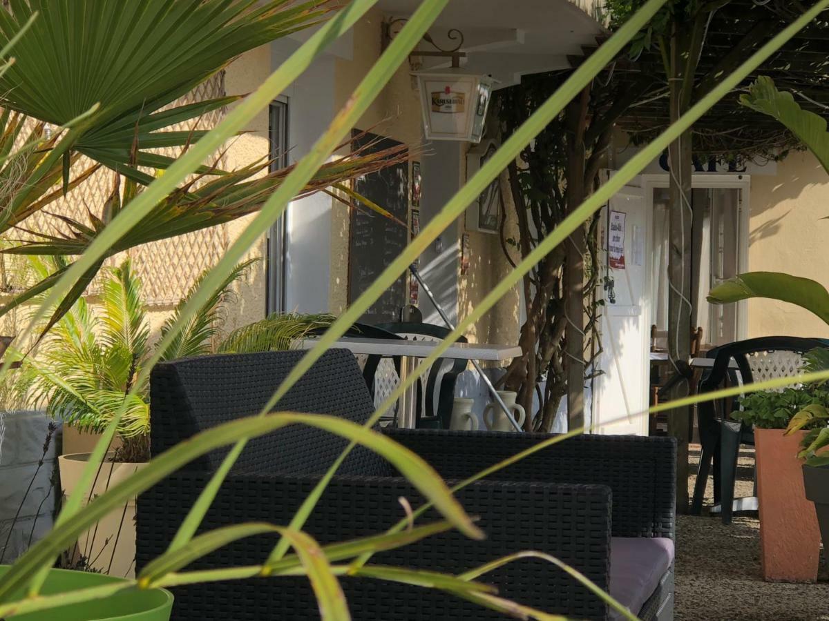 L' Auberge Campagnarde, Lourdes Poueyferré Exteriör bild